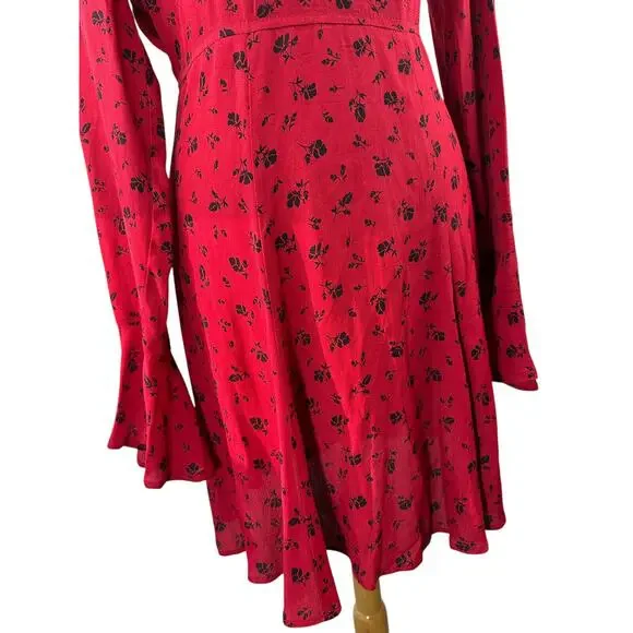 Reformation Red & Black Floral Print Mini Dress Bell Sleeve Ruffle Women's Large - Picture 7 of 16